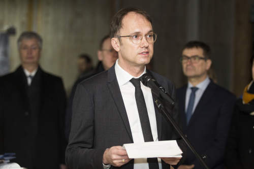 Interner Verweis: Tobias Knoblich: Ansprache zur Eröffnung der Ausstellung "Industrie und Holocaust" in der Gedenkstätte Auschwitz